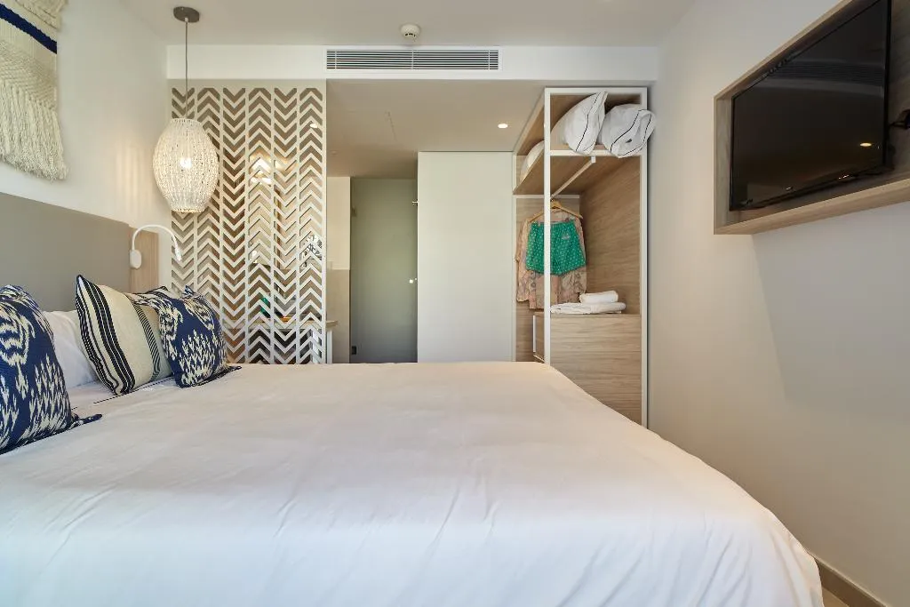 SUITE SIDE SEA VIEW ONE BEDROOM Room, Can Salia, Ibiza