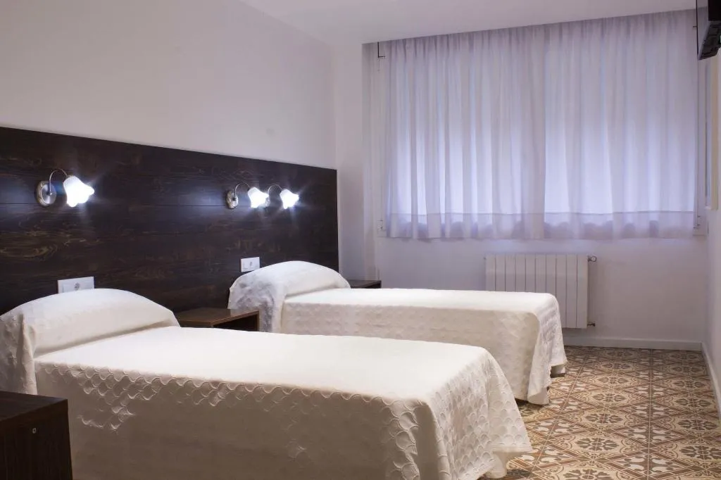 Room, Hostal Nova, Barcelona