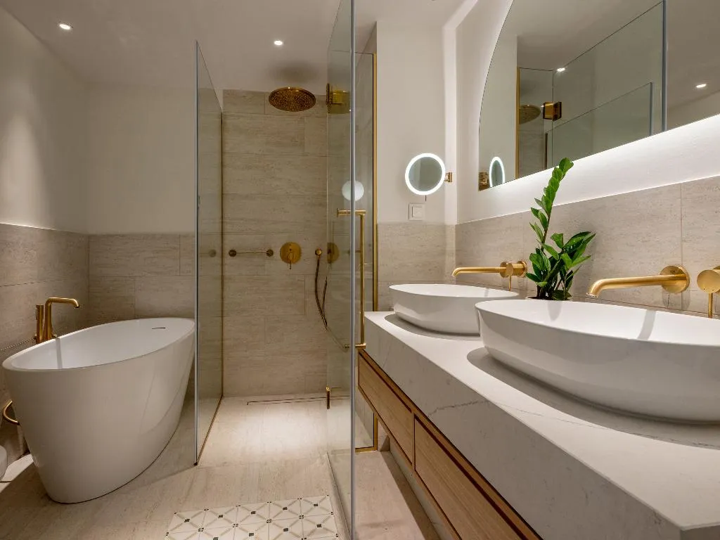 Double or Twin DELUXE GARDEN VIEW Room, Grecotel Filoxenia Kalamata, Kalamata