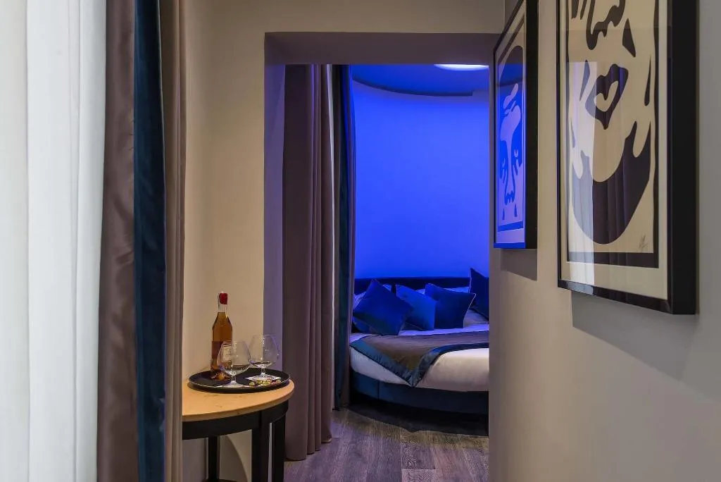 DOUBLE DELUXE QUEEN BED Room, Colonna Suite Del Corso, Rome