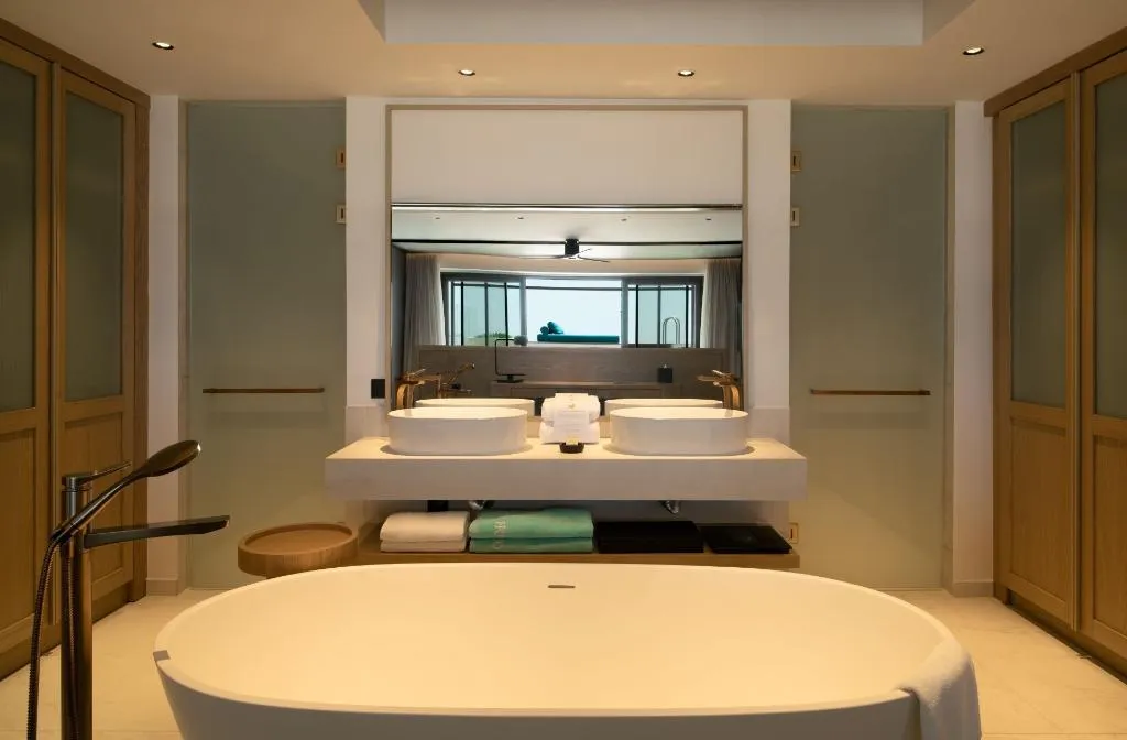 SUITE WITH PRIVATE POOL Room, Mitsis Summer Palace, Kos