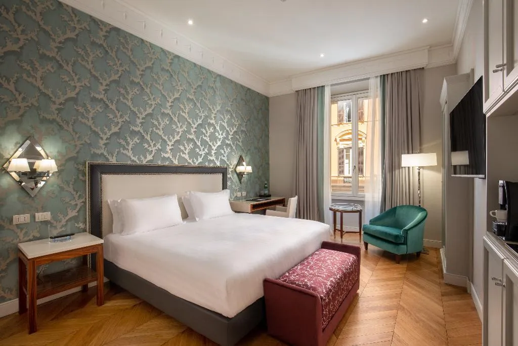 Room, Rose Garden Palace, Rome
