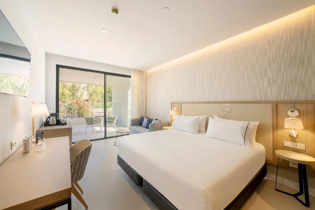 Double or Twin PREMIUM Room, Eurostars Ocean Marbella, Costa Del Sol