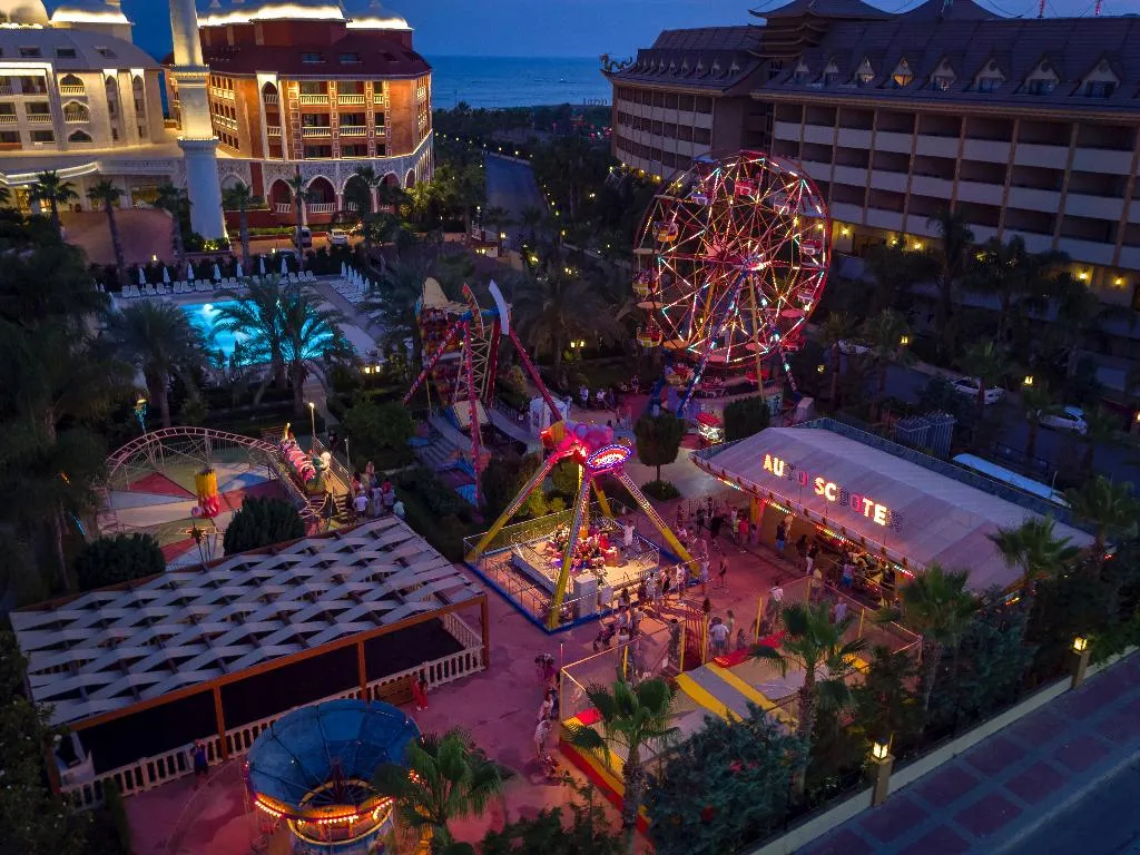 Sports and Entertainment, Royal Taj Mahal, Antalya