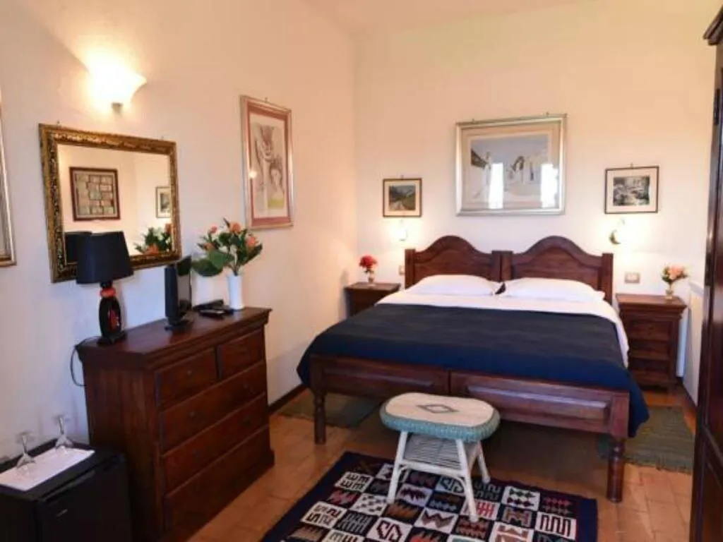 Room, Parco Delle Nazioni, Rome