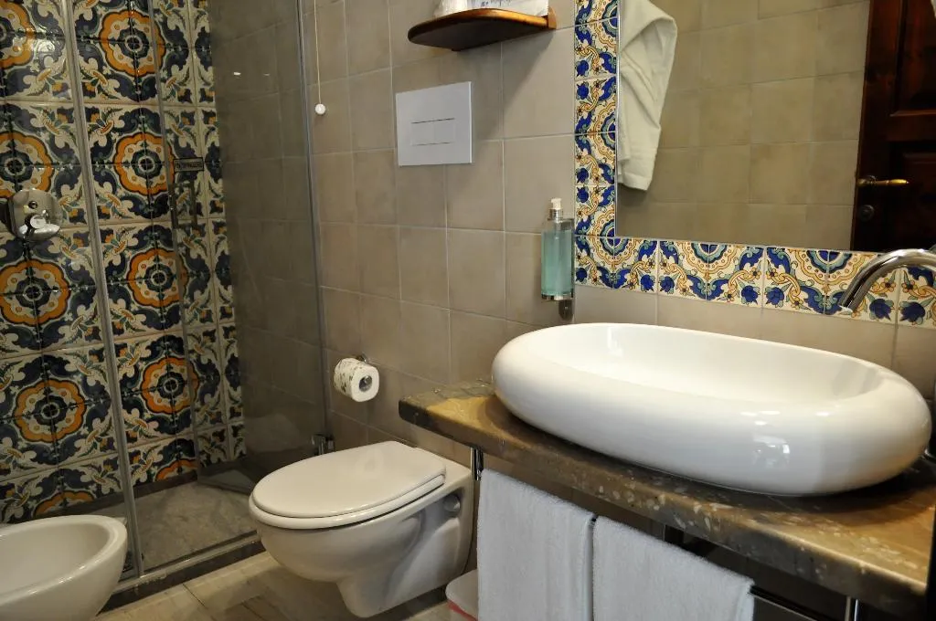 QUADRUPLE STANDARD Room, Al-Taïr, Palermo