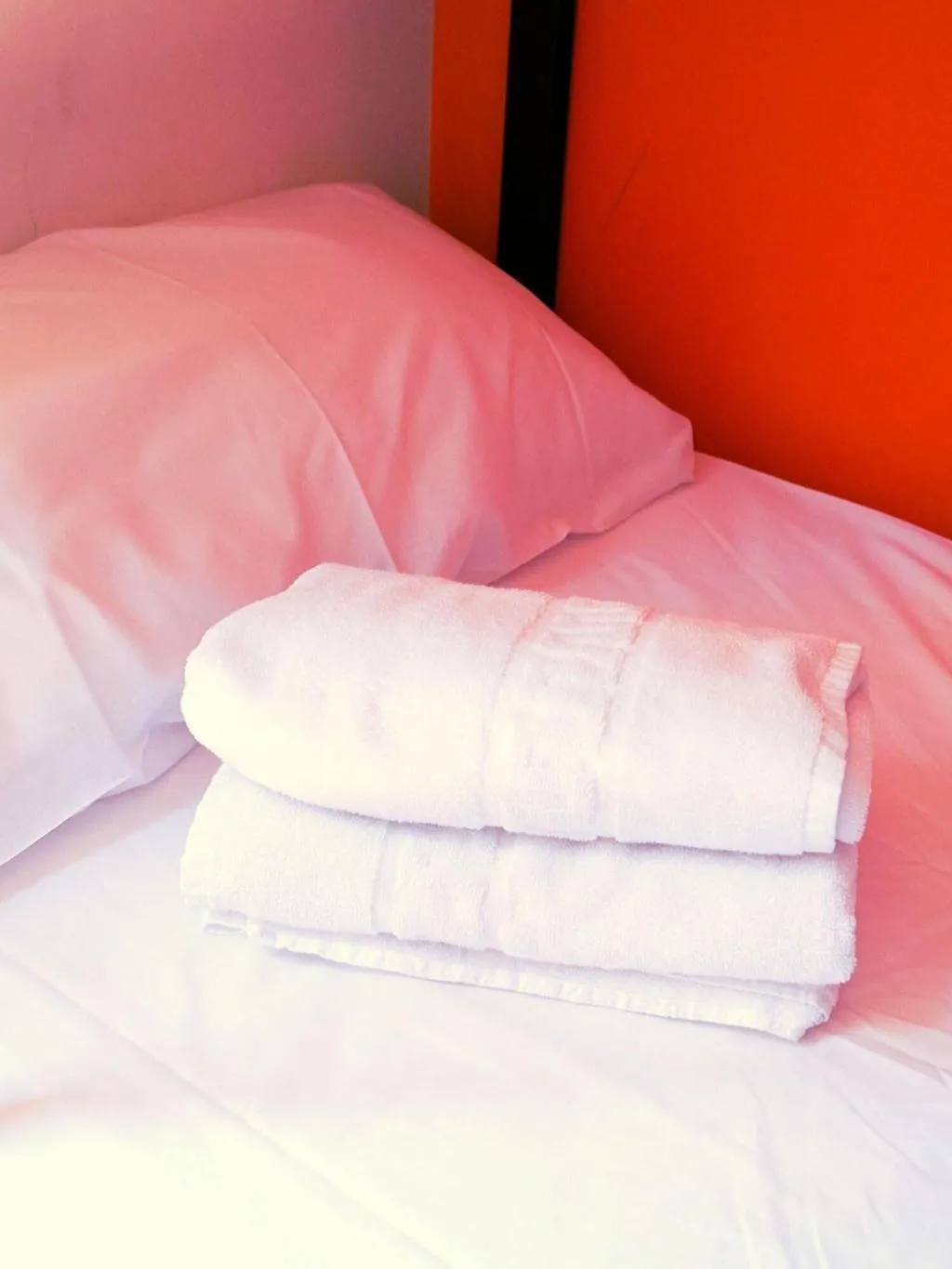 Room, Urban Hostel, Madrid