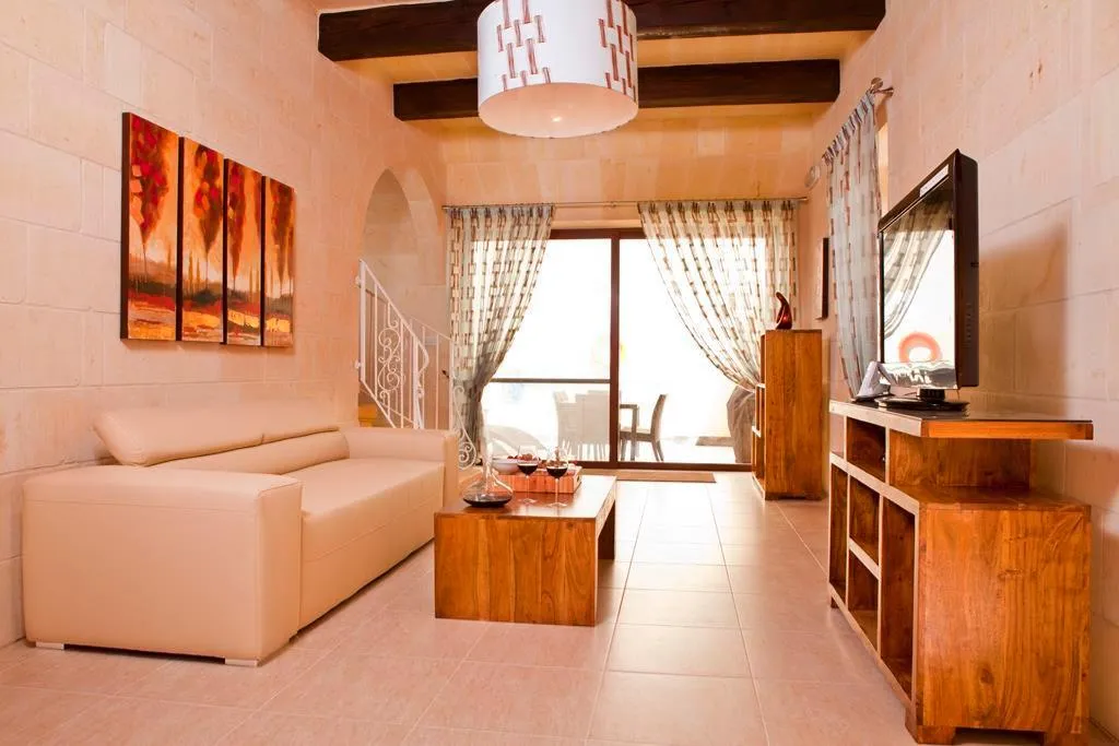 HOUSE STANDARD Room, Abraham's Gozo Farmhouses, Gozo