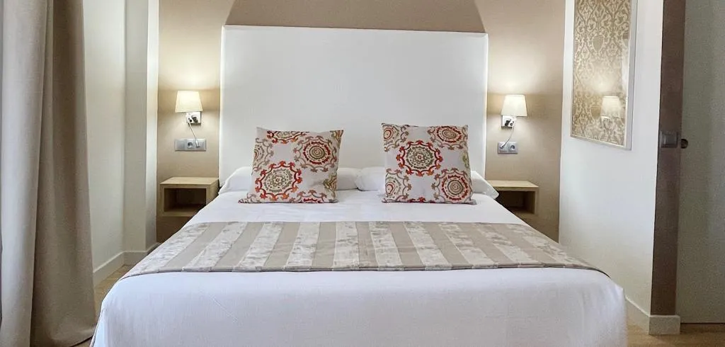 JUNIOR SUITE STANDARD Room, Añoreta Suites, Costa Del Sol