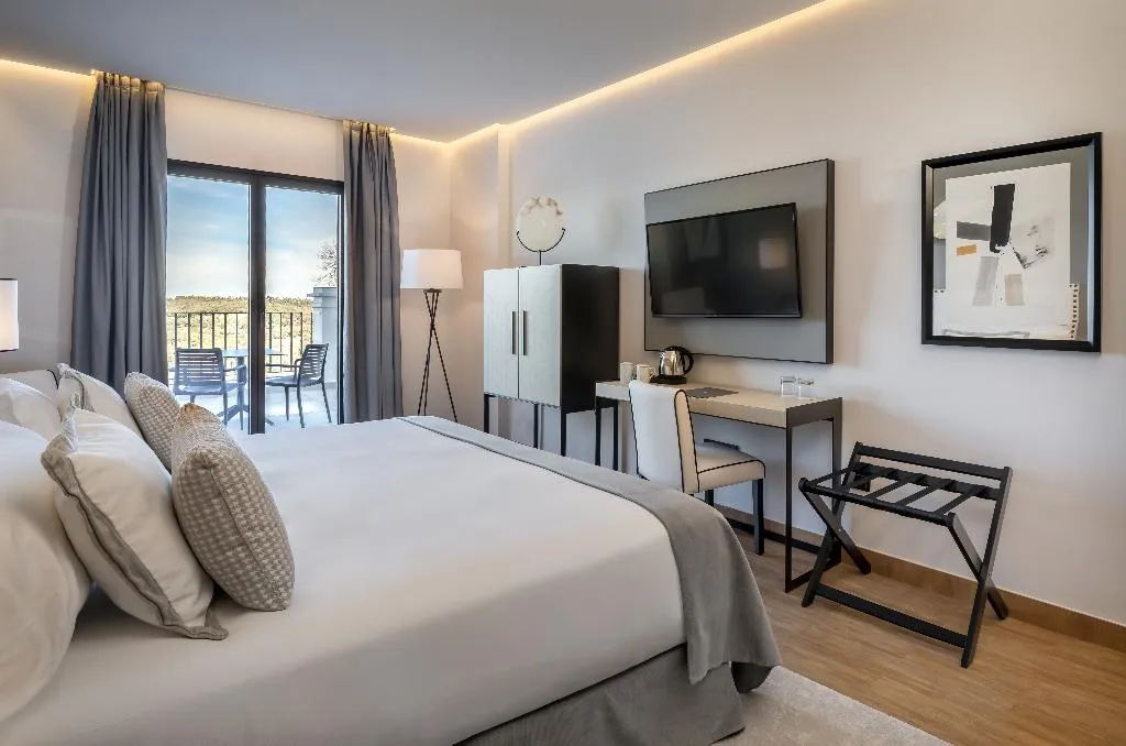 Double or Twin DELUXE WITH TERRACE Room, Barceló Aracena, Costa De La Luz