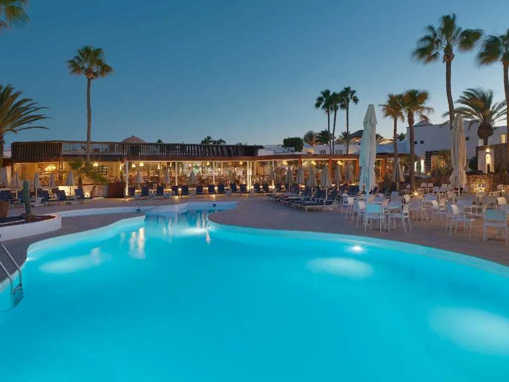 Pool, H10 White Suites Boutique Hotel - Adults Only, Lanzarote