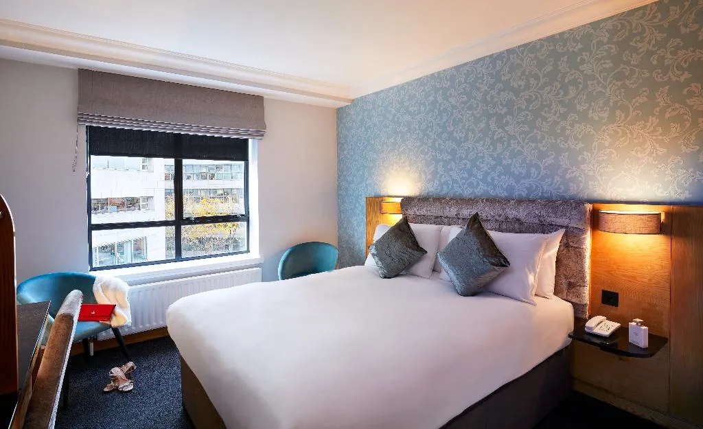 DOUBLE STANDARD Room, Handel's Hotel, Dublin