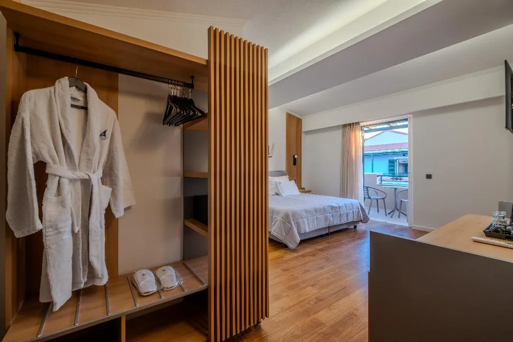FAMILY ROOM SUPERIOR Room, Mediterranean Beach Resort, Zante