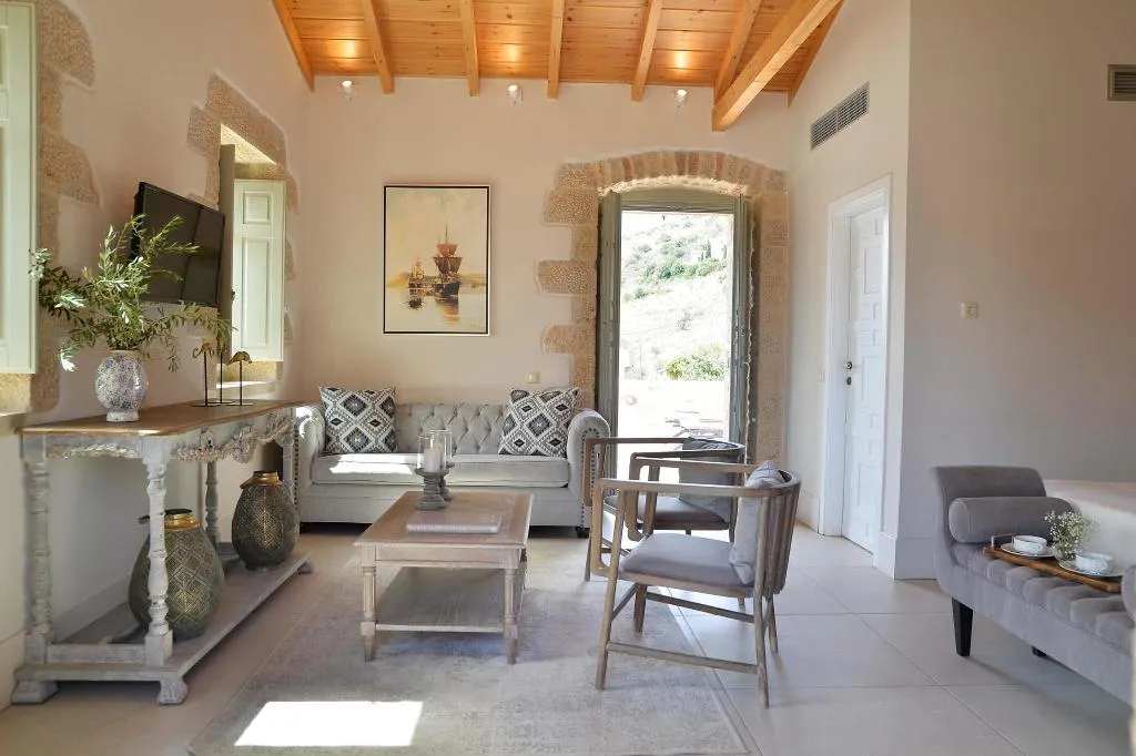 SUITE DELUXE SEA VIEW Room, Akrolithi Boutique Hotel & Suites, Kalamata