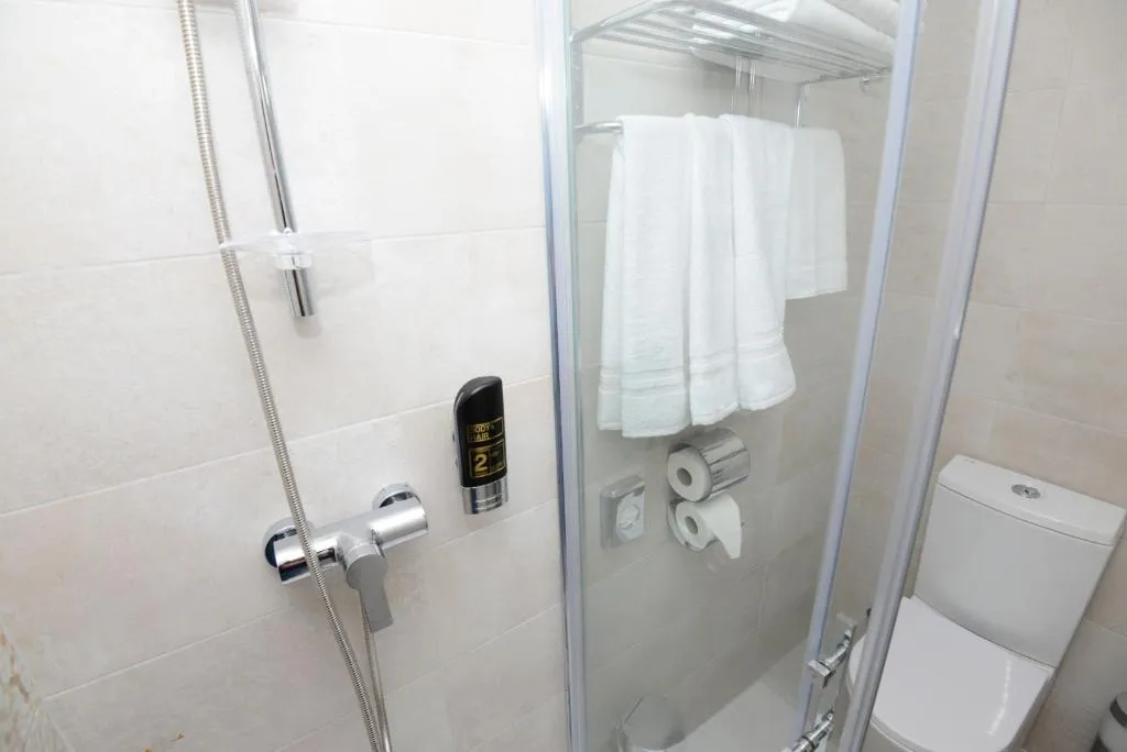 TRIPLE STANDARD Room, Chevy Hotel & Suites, Majorca
