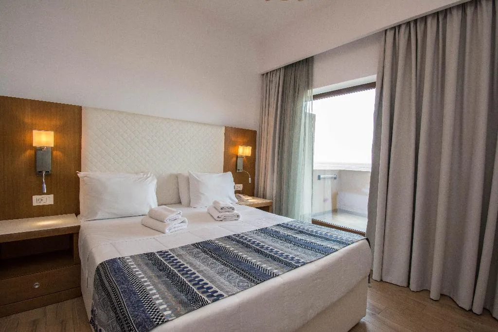 JUNIOR SUITE OCEAN VIEW Room, Yianna Caravel Suites by Checkin (adults only), Crete