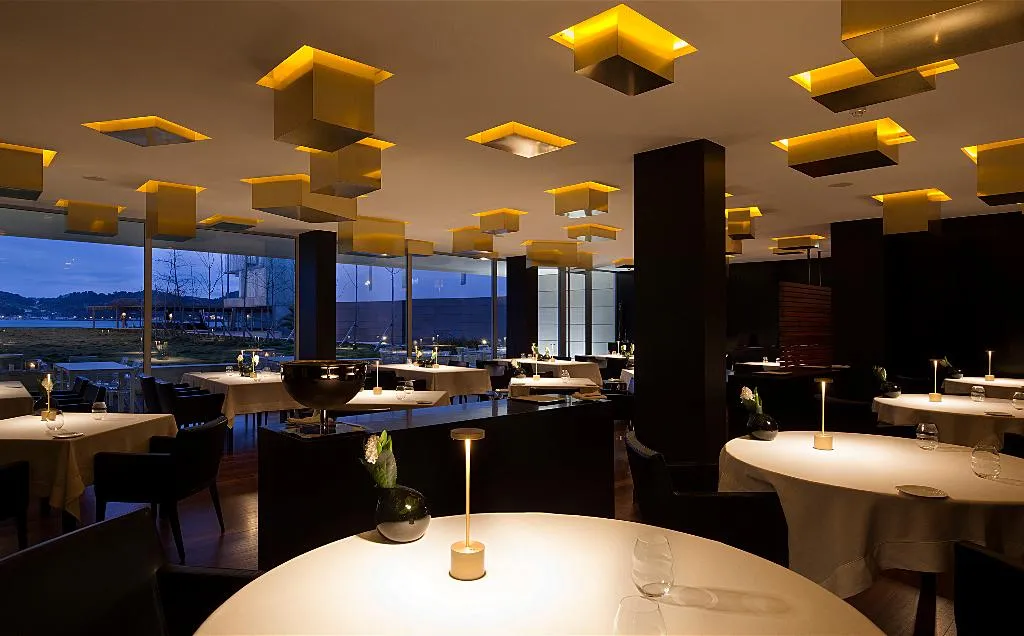 Restaurant, Altis Belem Hotel & Spa, a Member of Design Hotels, Lisbon