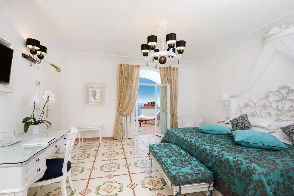 Room, Villa Corallium, Naples