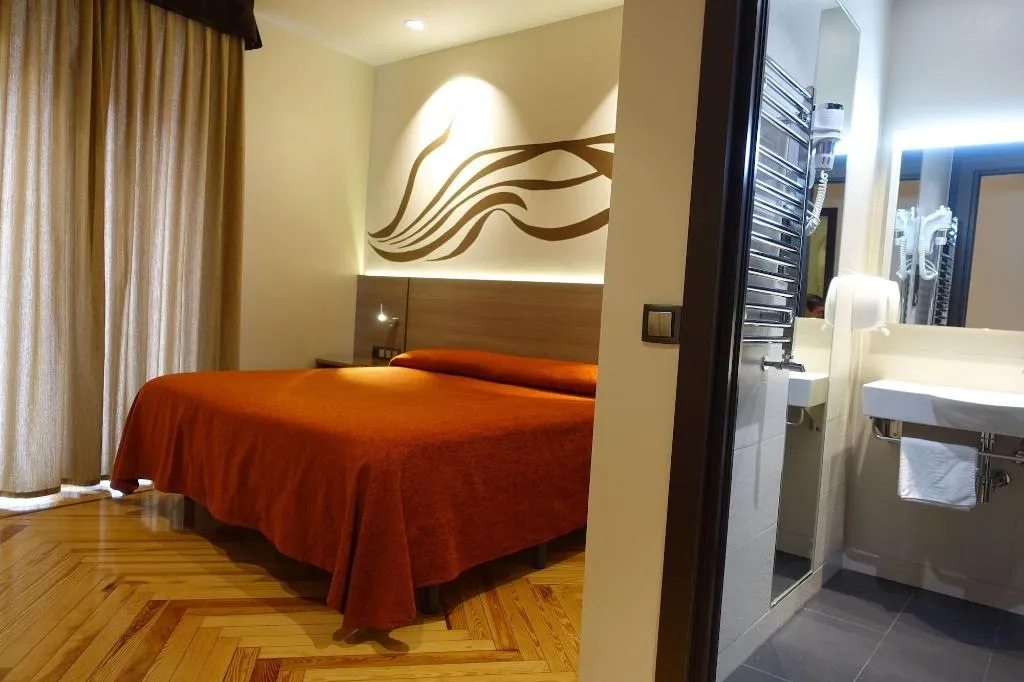 Room, Hostal Sol Square Madrid, Madrid