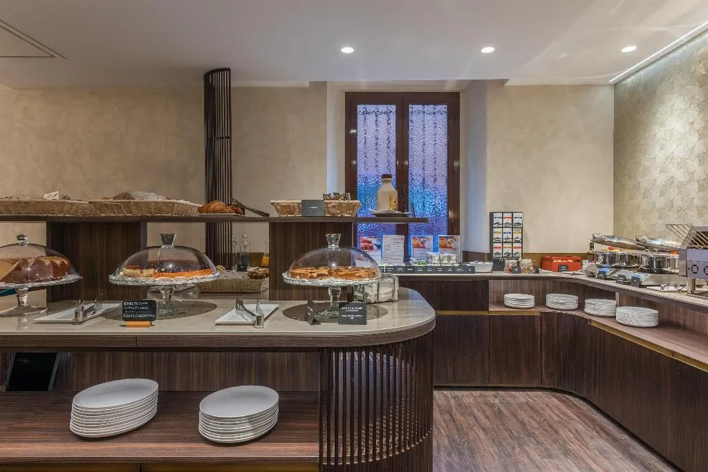 Restaurant, Hotel Raffaello, Sure Hotel Collection by Best Wes, Rome
