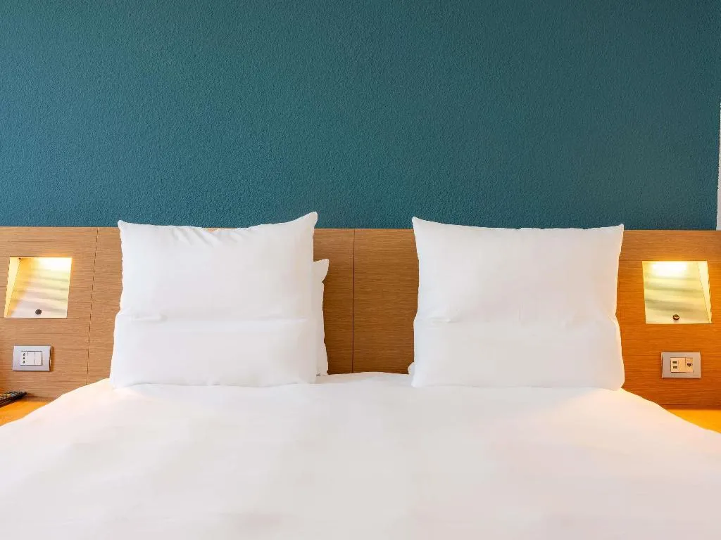DOUBLE SUPERIOR WITH DOUBLE BED Room, Novotel Roma Est, Rome