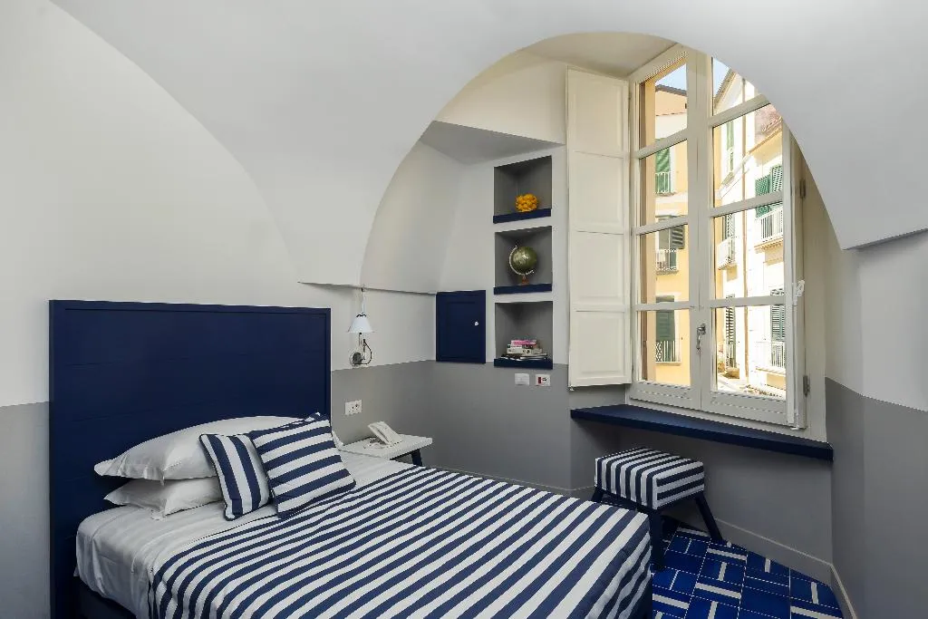 SINGLE STANDARD Room, Maison Il Conservatorio, Naples