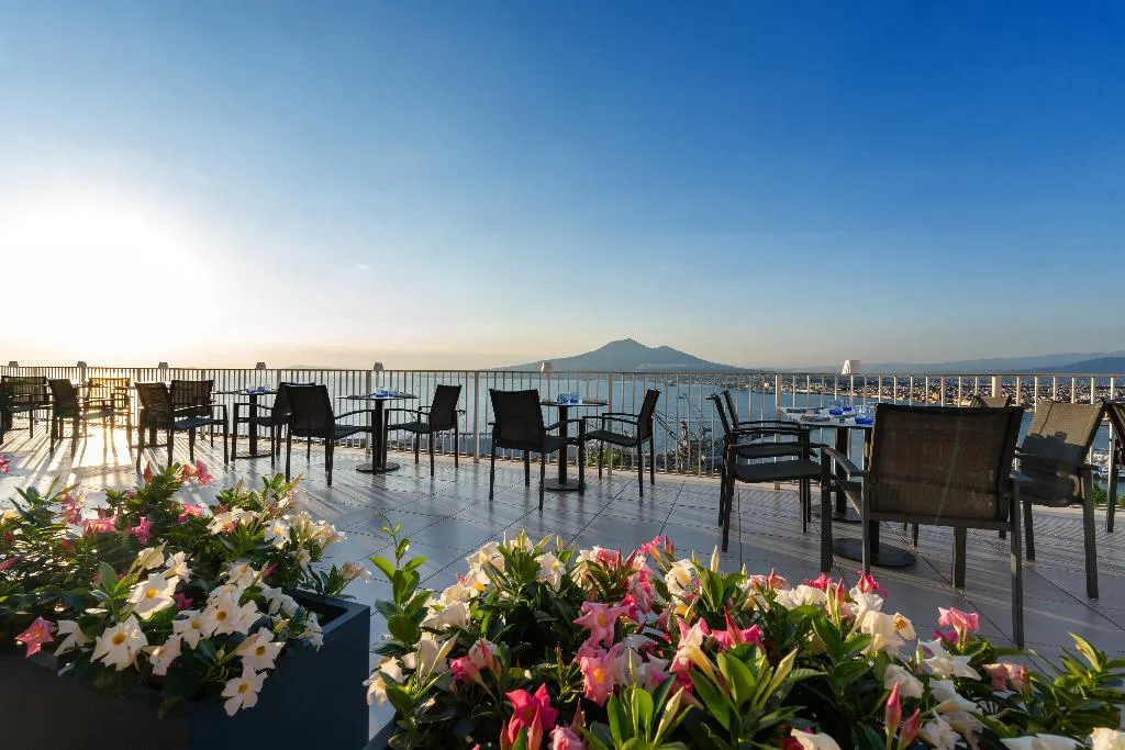 Restaurant, Relais Manfredi, Naples