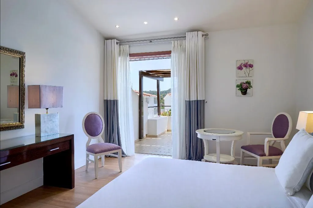 Double or Twin DELUXE SEA VIEW Room, Skiathos Princess, Skiathos