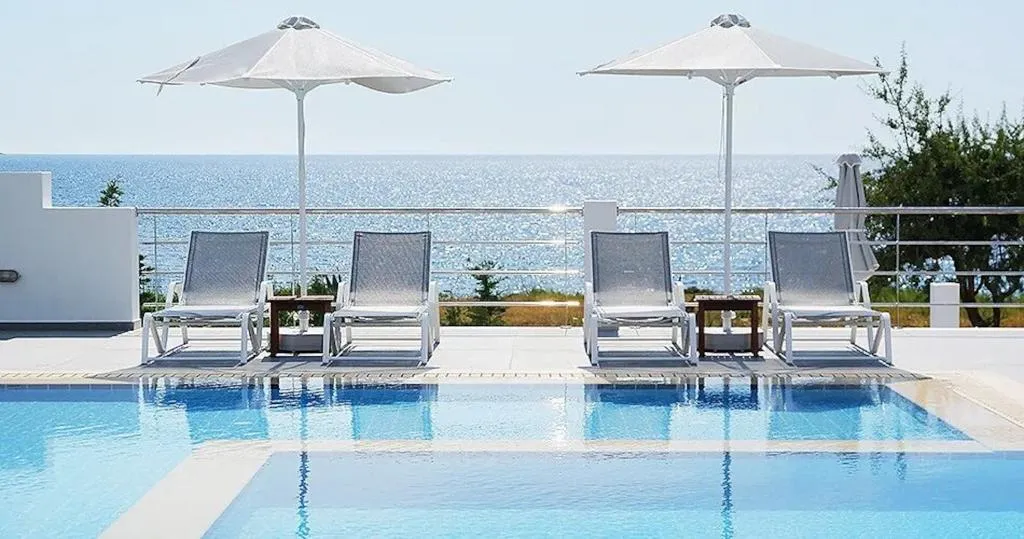 Pool, Remetzo Village, Kefallinia