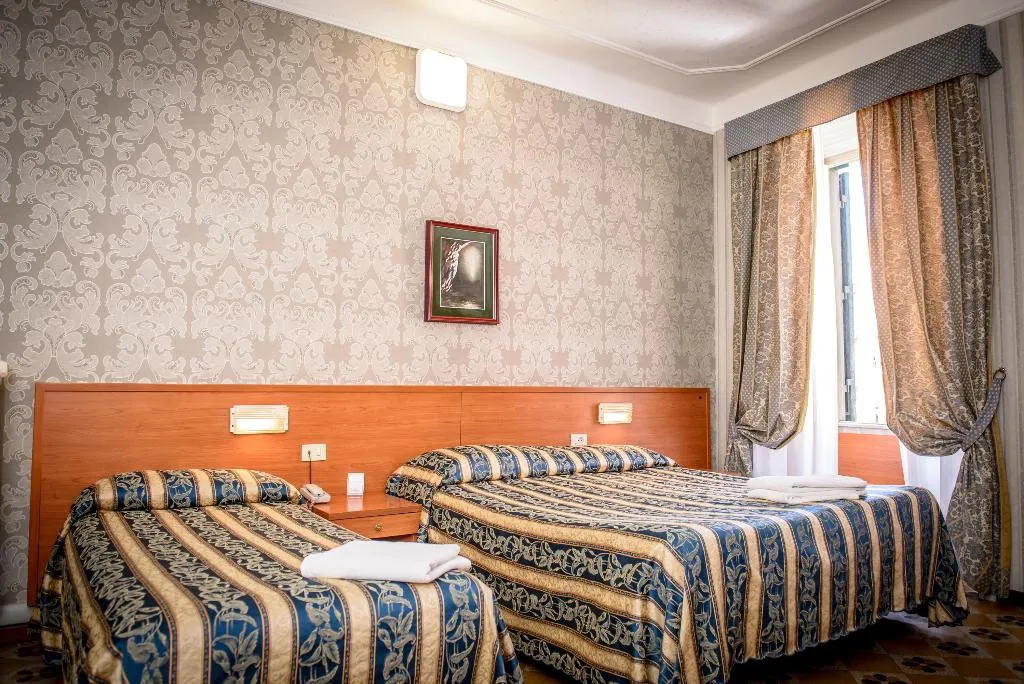TRIPLE STANDARD Room, Emmaus, Rome