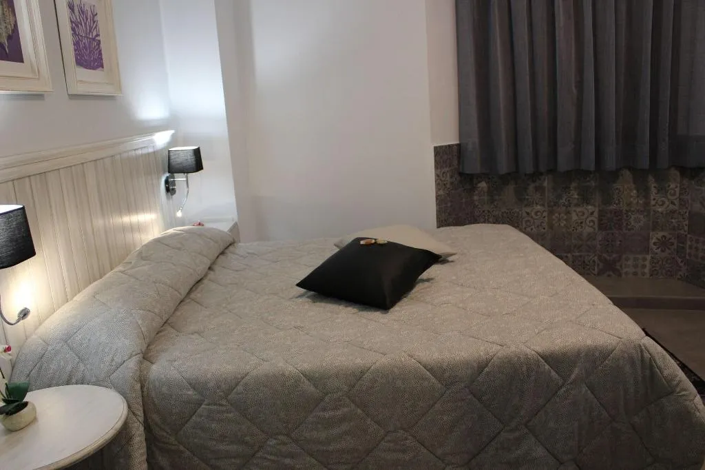 Room, Conte Luna, Catania