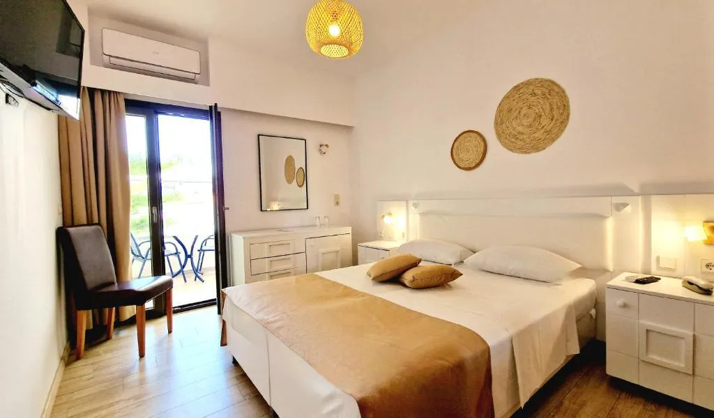 Double or Twin SEA VIEW Room, Sunset Beach Hotel, Crete