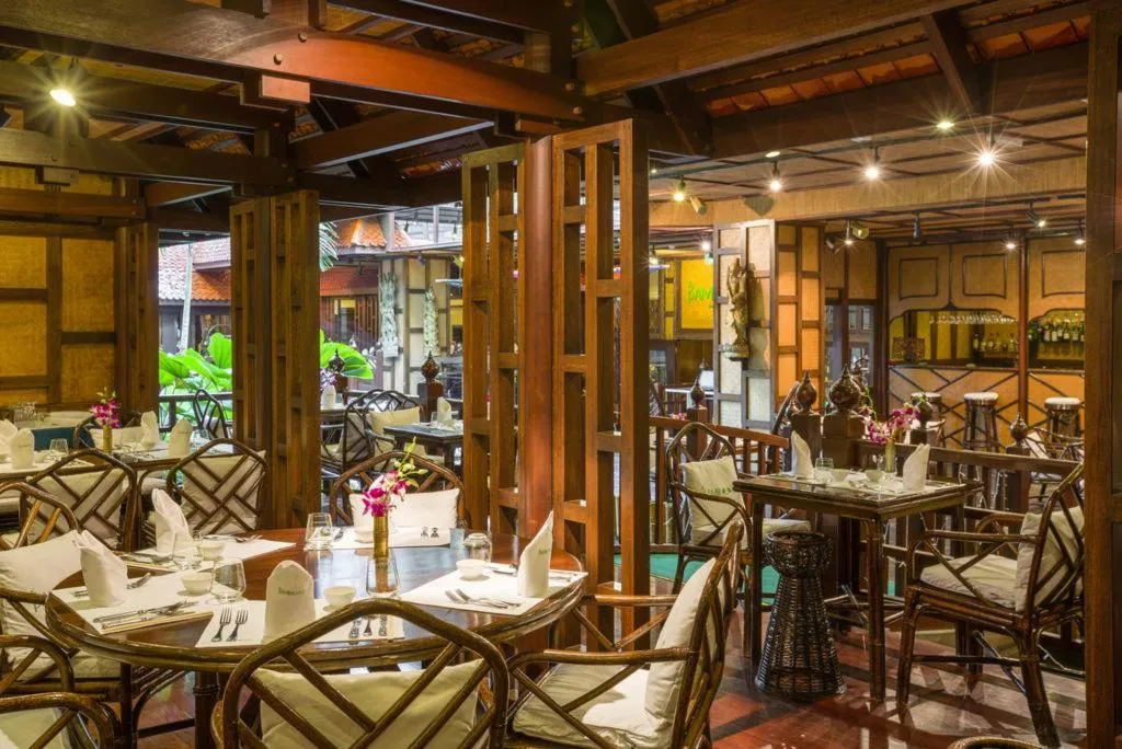 Restaurant, Movenpick Grand Al Bustan Hotel, Dubai