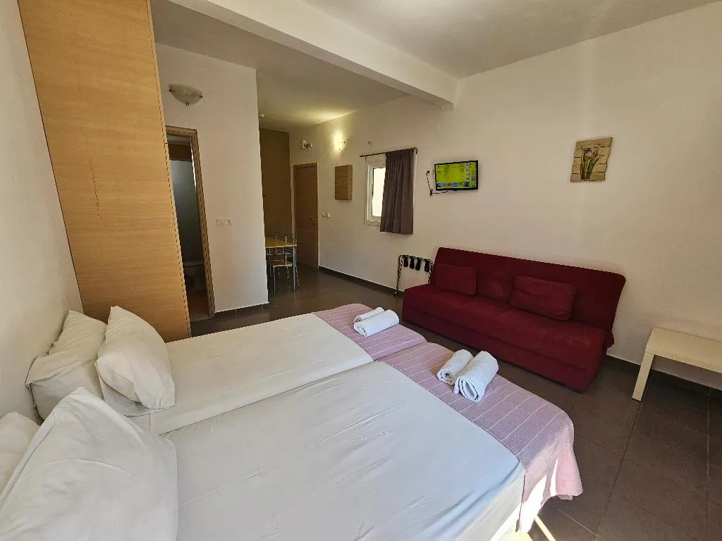 STUDIO CAPACITY 3 Room, Elounda Sunrise Apartments, Crete