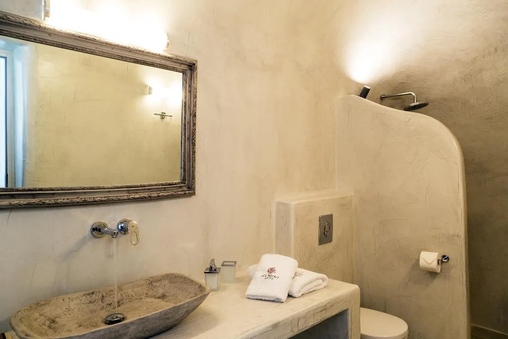 SUITE STANDARD Room, Adamant Suites, Santorini