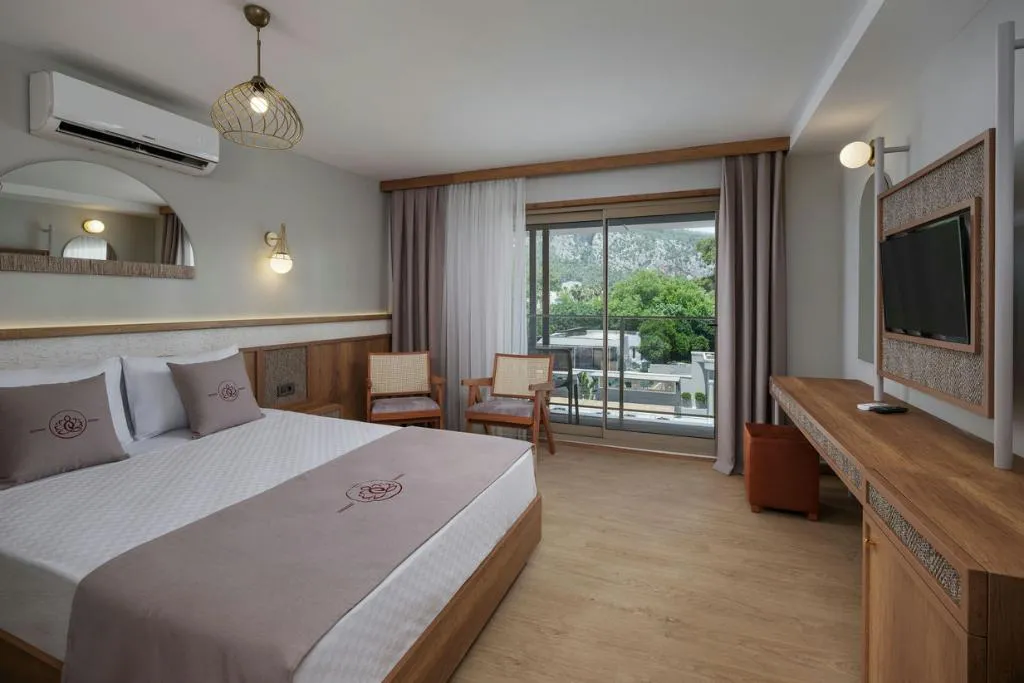 TRIPLE BASIC Room, Monk Resort Hotel, Antalya