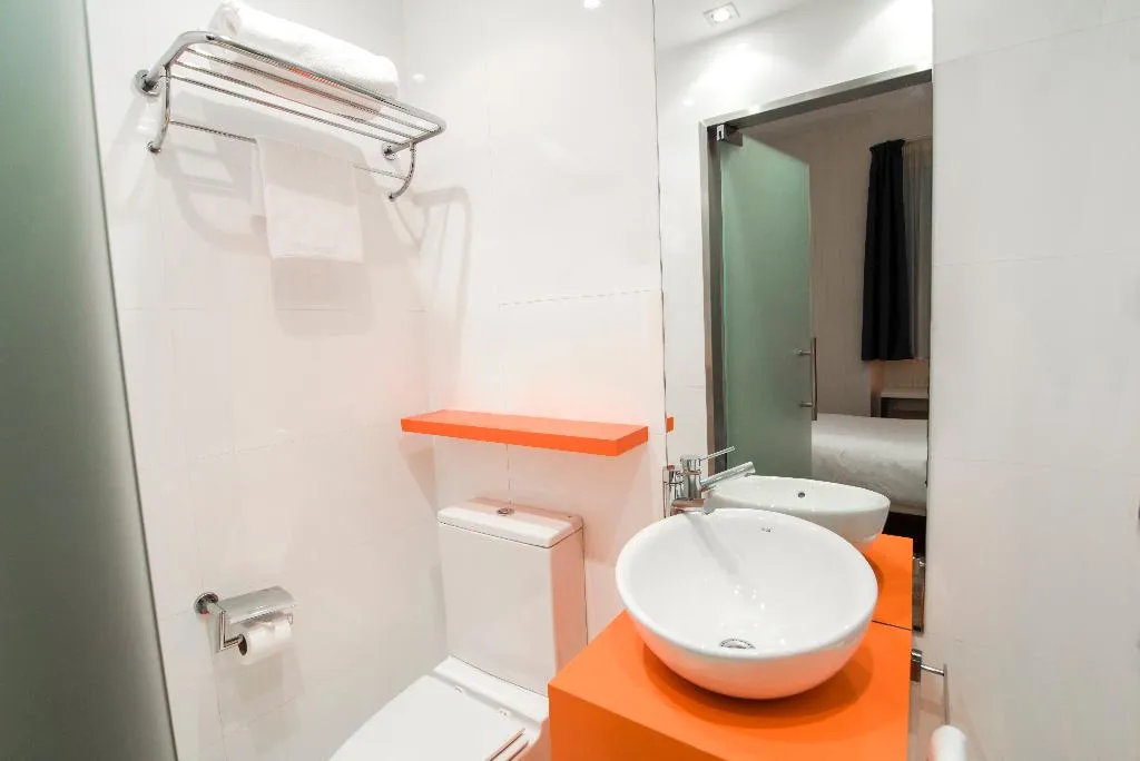 SINGLE STANDARD Room, Petit Palace Canalejas, Seville