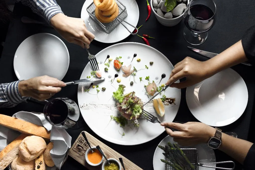 Restaurant, Pine Cliffs Hotel, a Luxury Collection Resort, Algarve