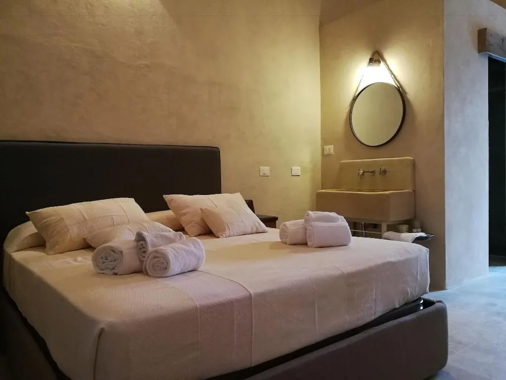 Room, Casette Marianeddi, Catania