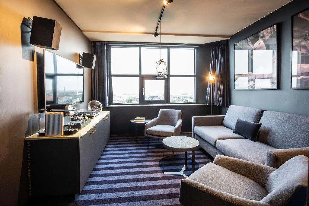SUITE STANDARD Room, Scandic Falkoner, Copenhagen