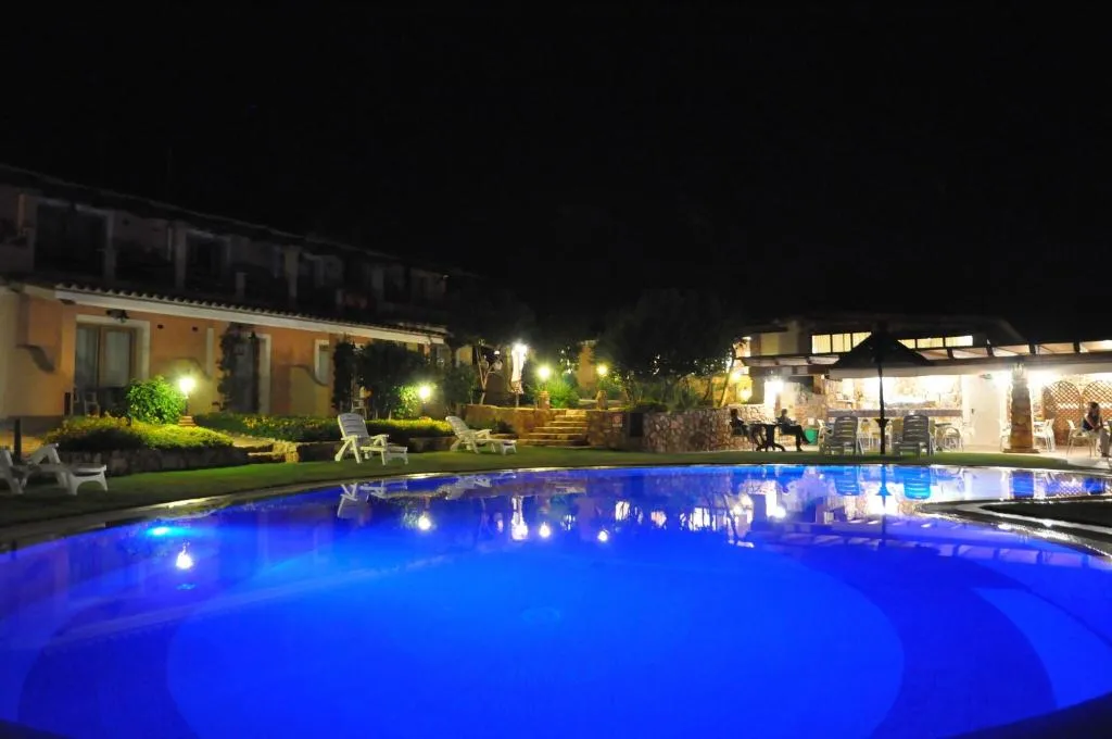 Pool, Su Giganti, Cagliari