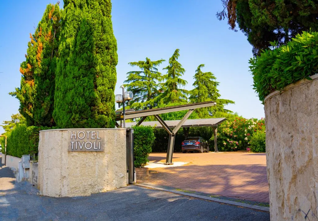 General view, Tivoli, Rome