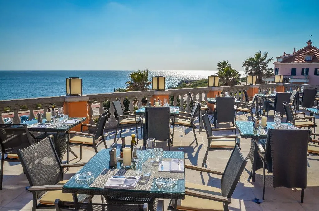 Terrace, Grande Real Villa Italia Hotel & Spa, Lisbon