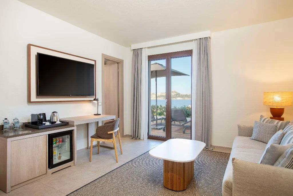 SUITE SEA VIEW Room, Mangia's Santa Teresa Sardinia, Curio Collection, Olbia