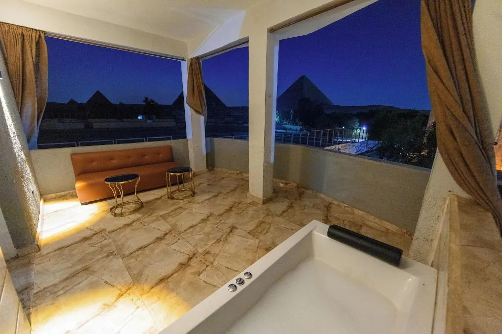 Room, Capital Of Pyramids Hotel, Cairo