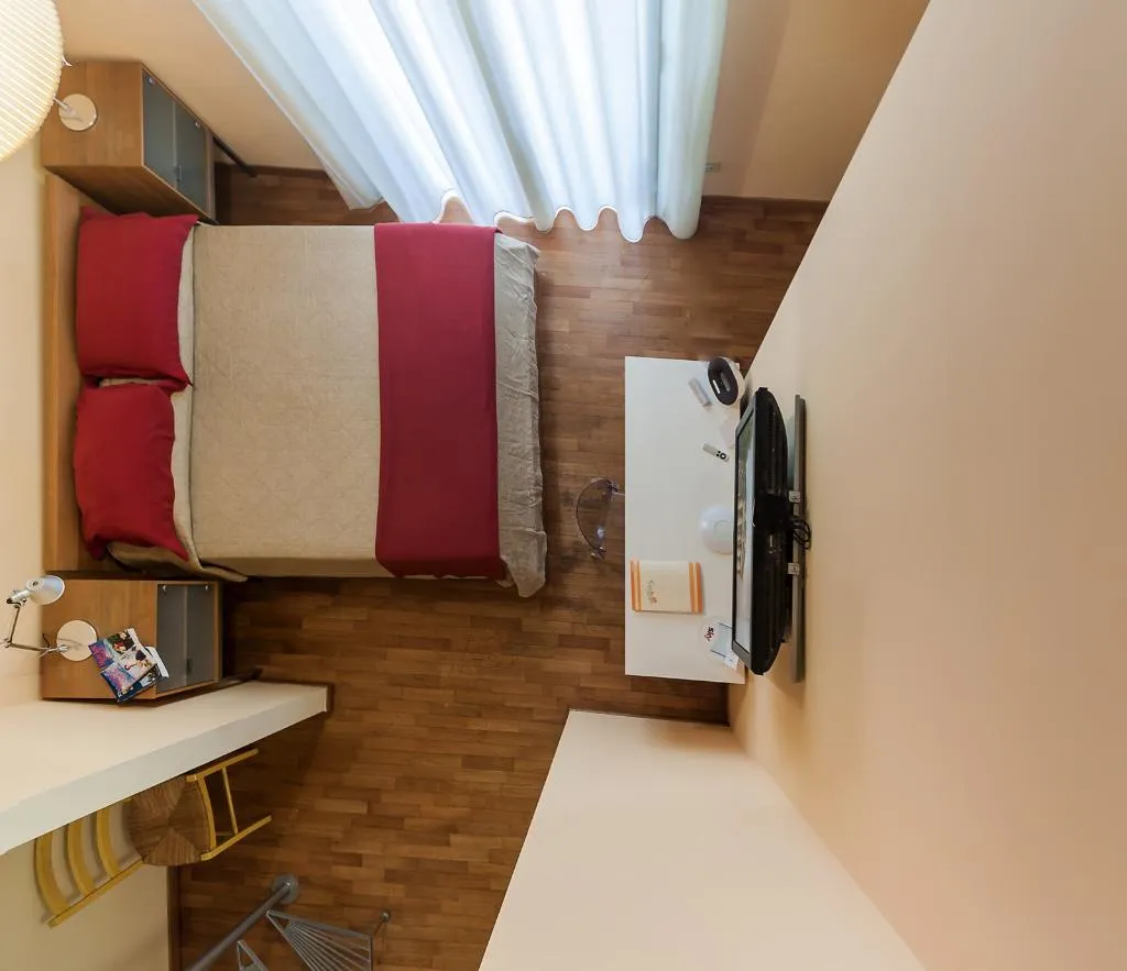 TRIPLE DELUXE WITH BALCONY Room, Casa Astarita, Naples