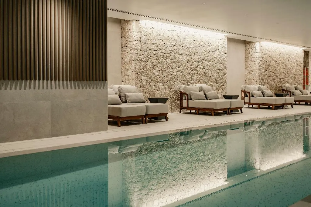 Pool, Hyatt Centric Malta, Malta