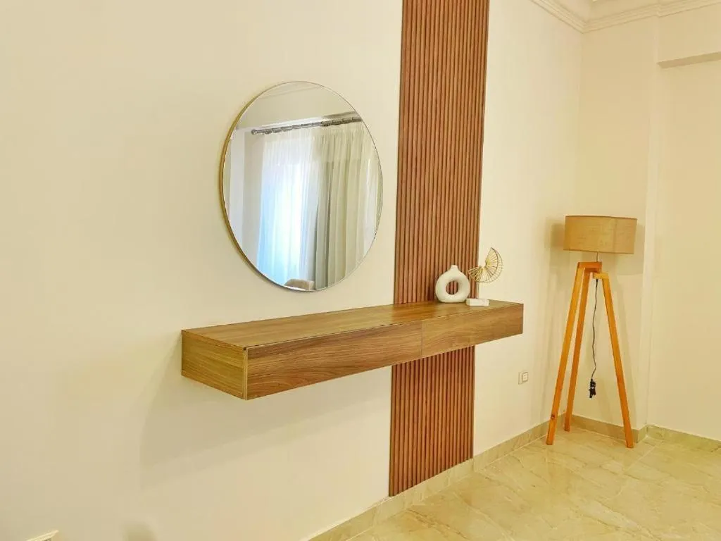 APARTMENT KING SIZE BED Room, Settle Inn South 90 Apartments, Cairo
