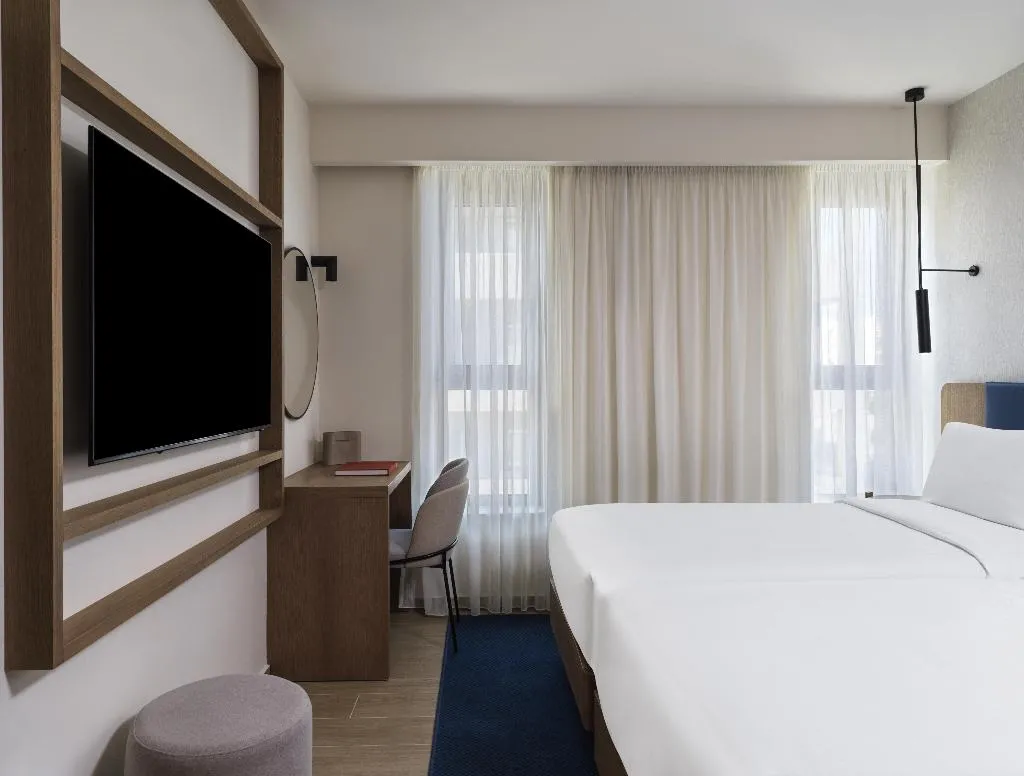 TWIN STANDARD Room, Hilton Garden Inn Chania City, Crete