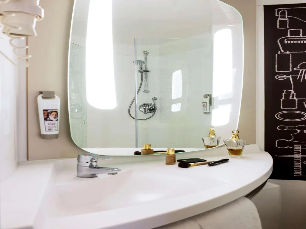 DOUBLE STANDARD Room, Ibis Amsterdam Centre Stopera, Amsterdam